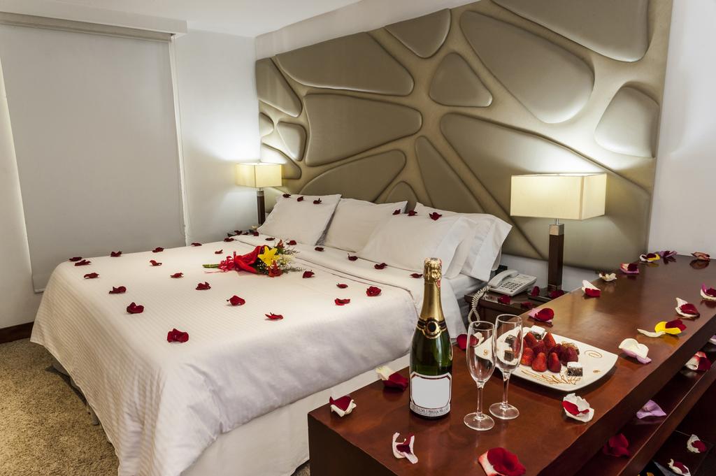 Hotel Virrey Park