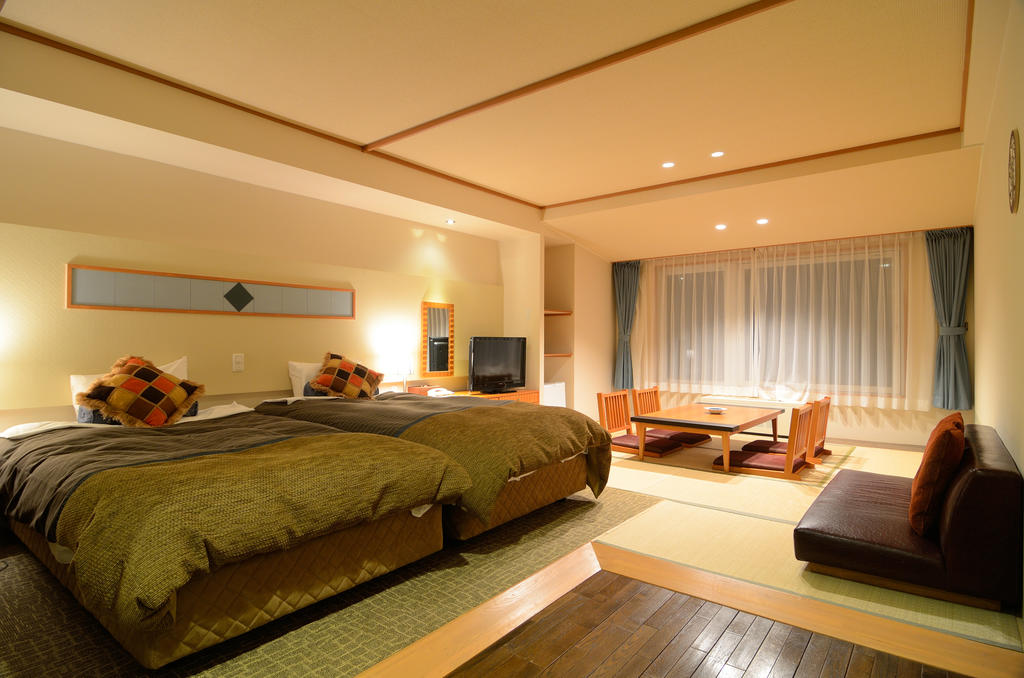 Toyako Manseikaku Hotel Lakeside Terrace