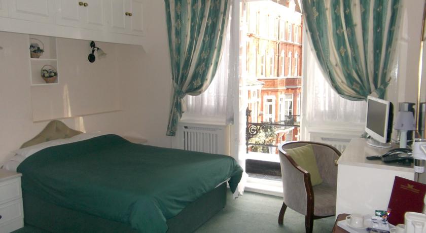 Maranton House Hotel