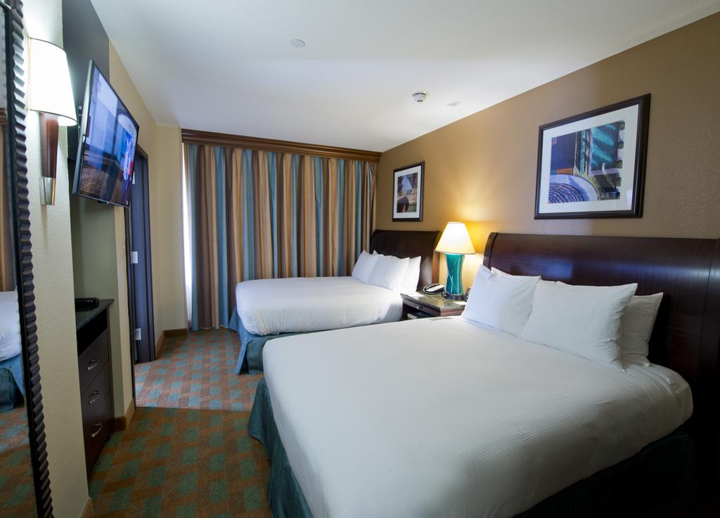 DoubleTree Suites by Hilton Bentonville