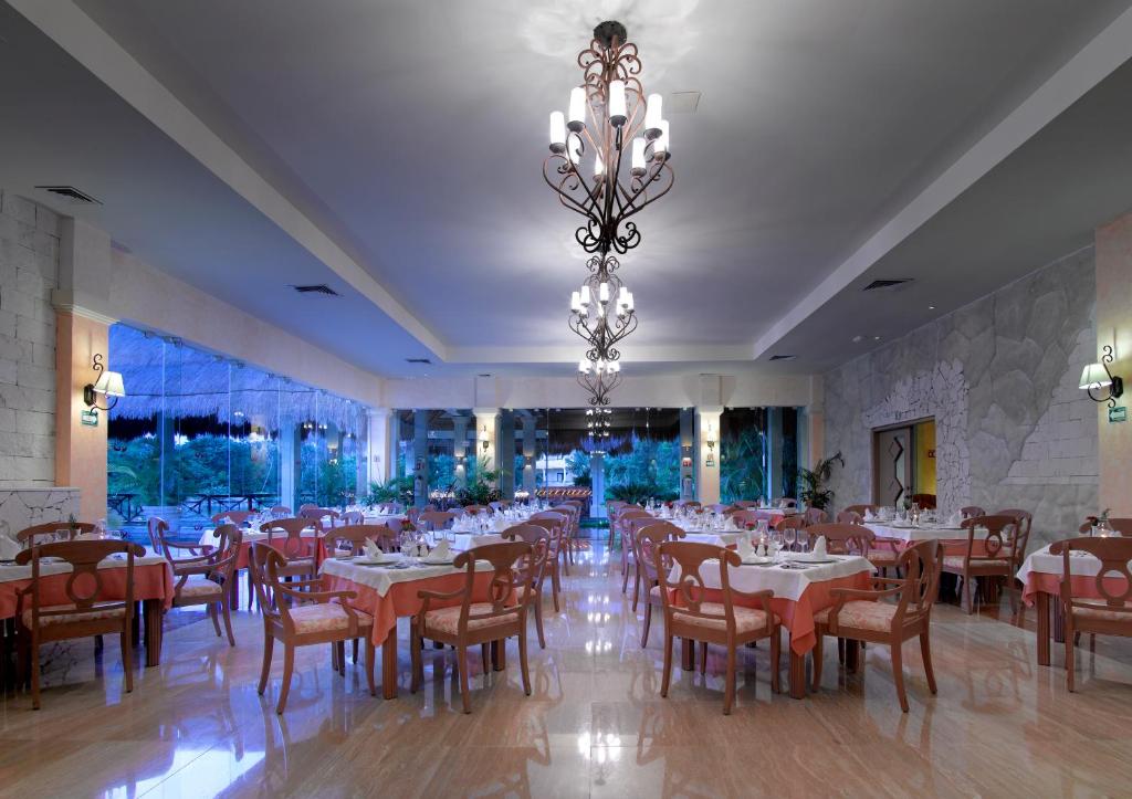 Grand Palladium Colonial Resort & Spa All Inclusive