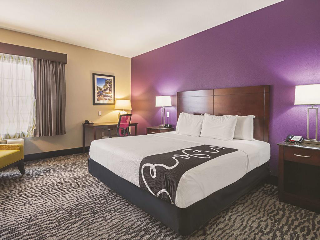 La Quinta Inn & Suites by Wyndham Fresno Northwest