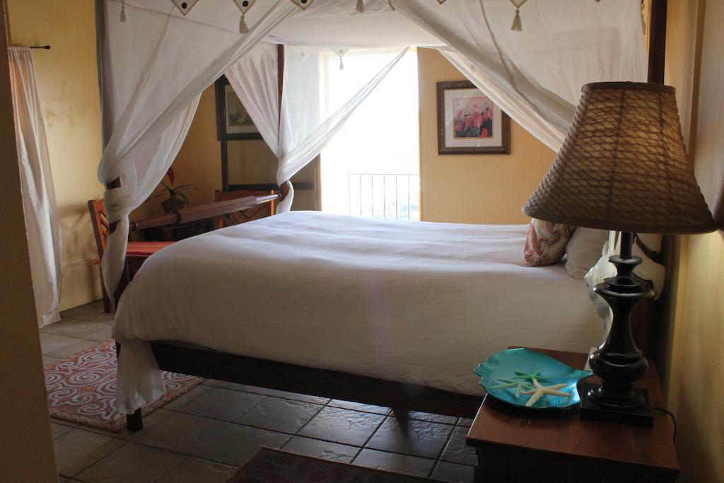 Mafolie Hotel