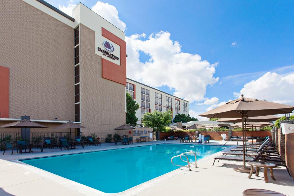 DoubleTree by Hilton Hotel San Bernardino