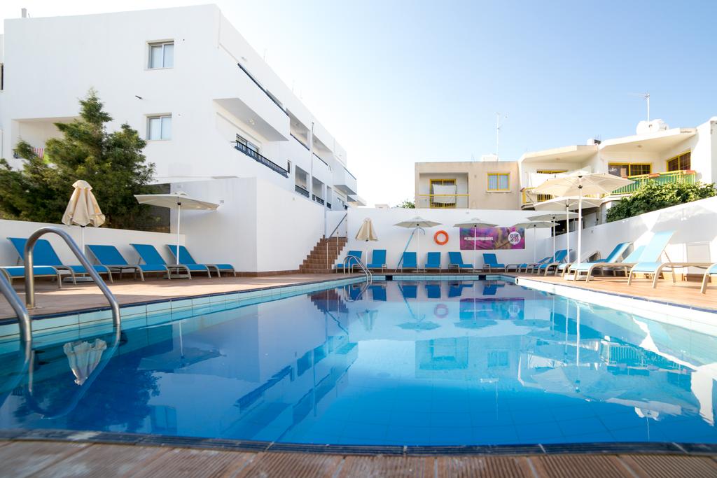 Flora Maria Hotel Apartments