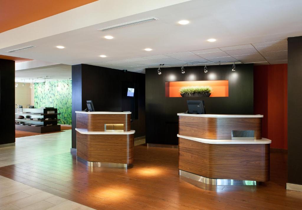 Courtyard by Marriott Sacramento Airport Natomas