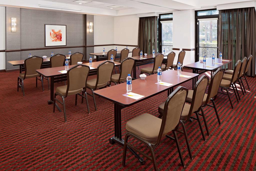 Hyatt Place Ontario / Rancho Cucamonga