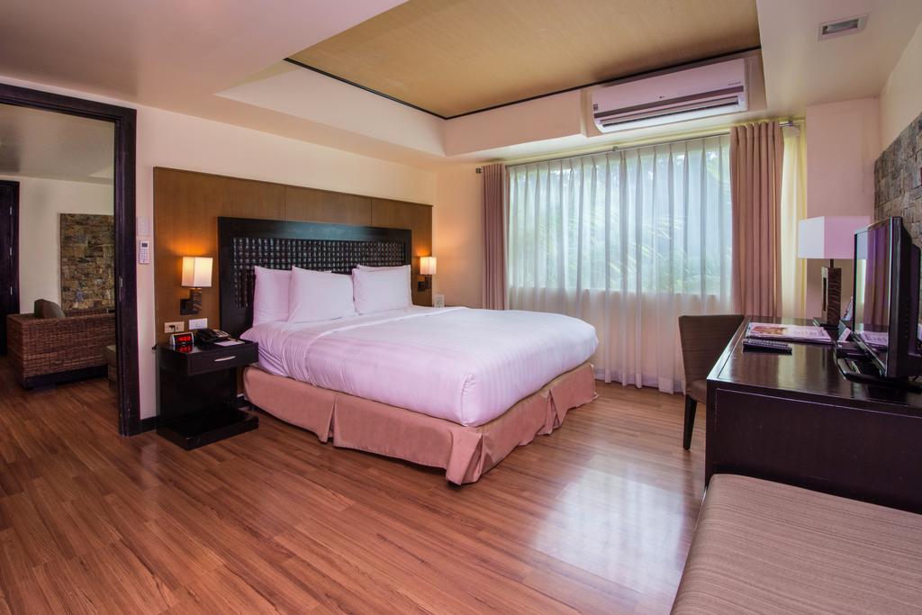 Widus Hotel & Casino