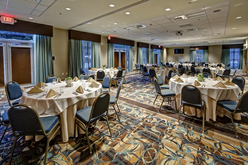 Hilton Garden Inn Charleston / Mt. Pleasant