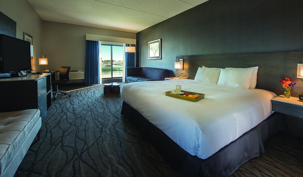 Doubletree by Hilton Hotel Racine Harbourwalk