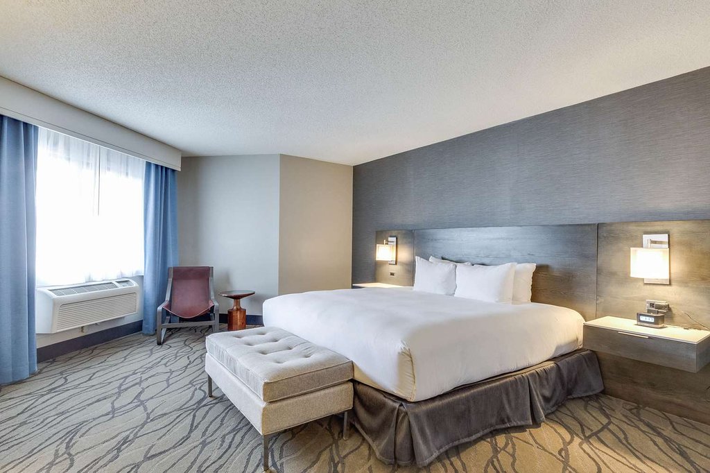 Doubletree by Hilton Hotel Racine Harbourwalk