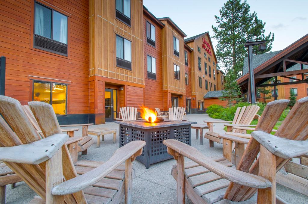 Hampton Inn & Suites Tahoe-Truckee, CA