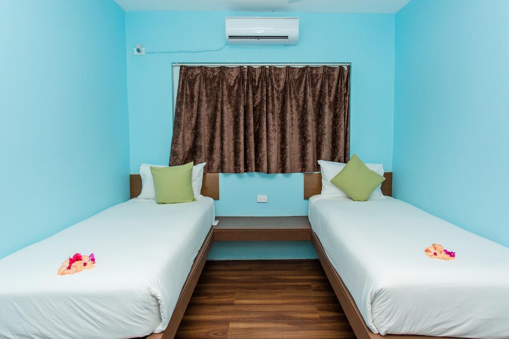 Blue West Villas (Formerly Maui Bay)