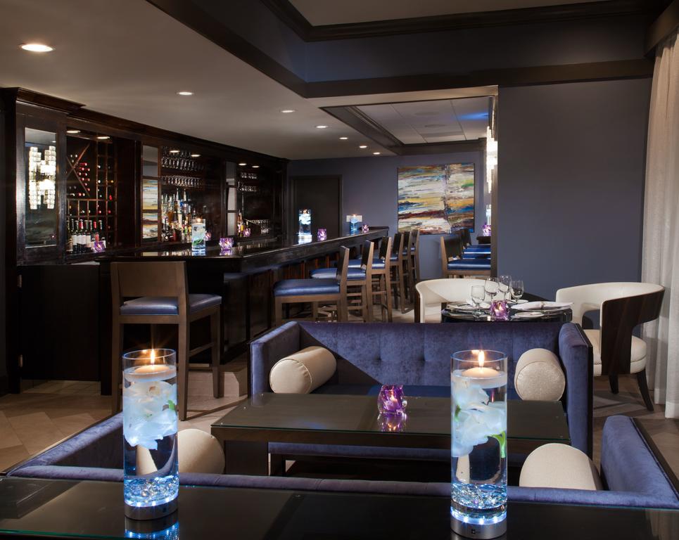 Pier House Resort & Spa