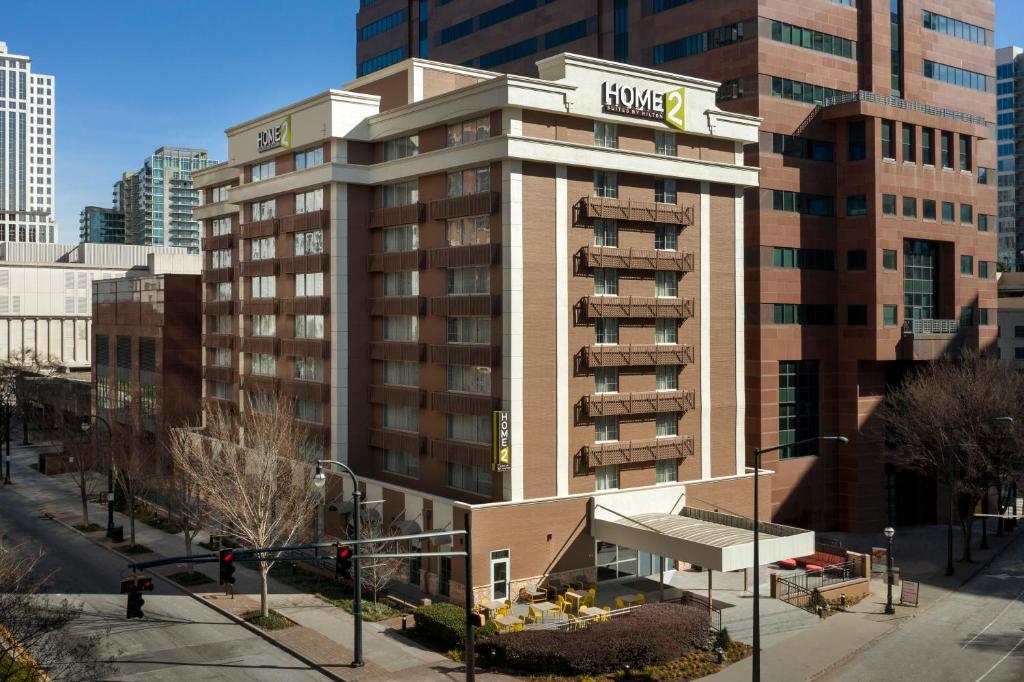 Regency Suites Hotel