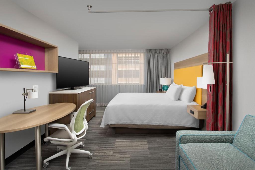 Regency Suites Hotel