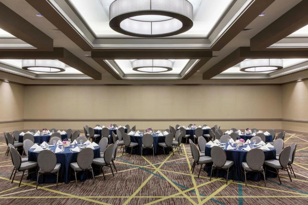 Crowne Plaza Atlanta - Midtown
