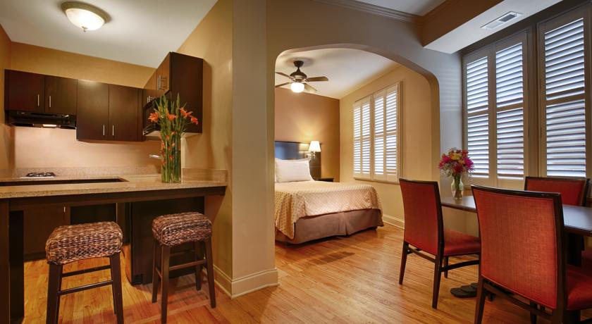 Best Western Plus Hawthorne Terrace Hotel