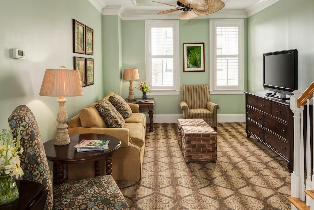 Andrew Pinckney Inn