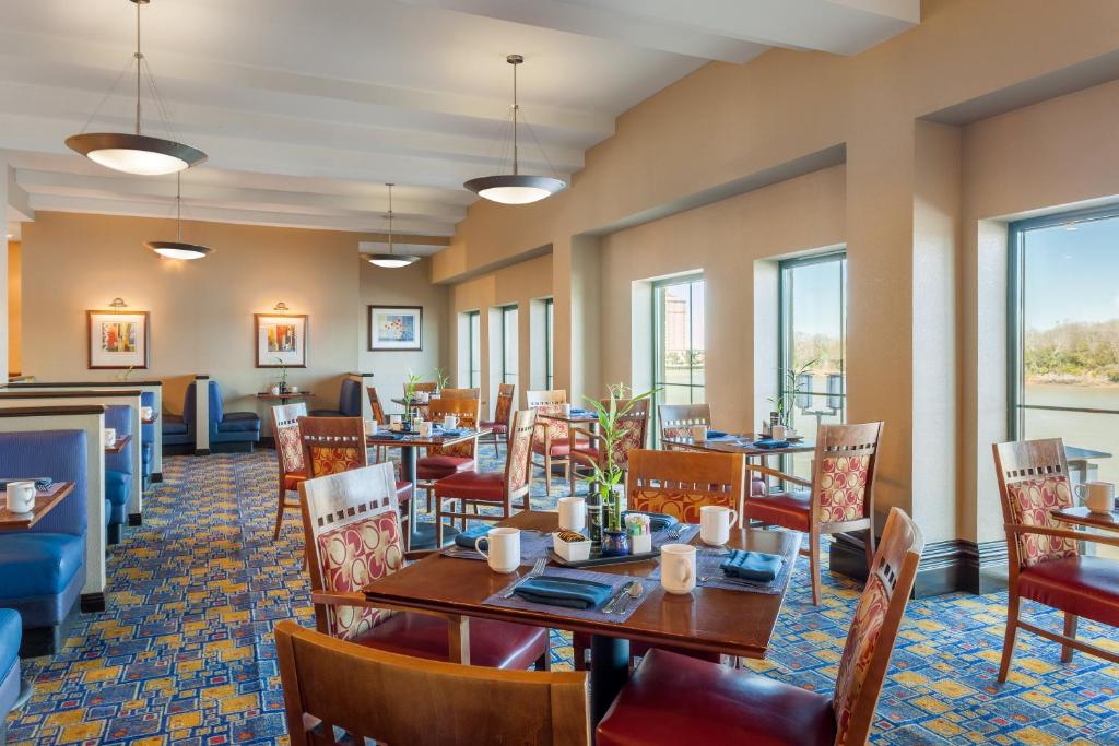Savannah Marriott Riverfront