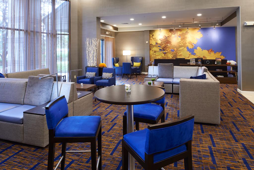 Courtyard Overland Park Convention Center