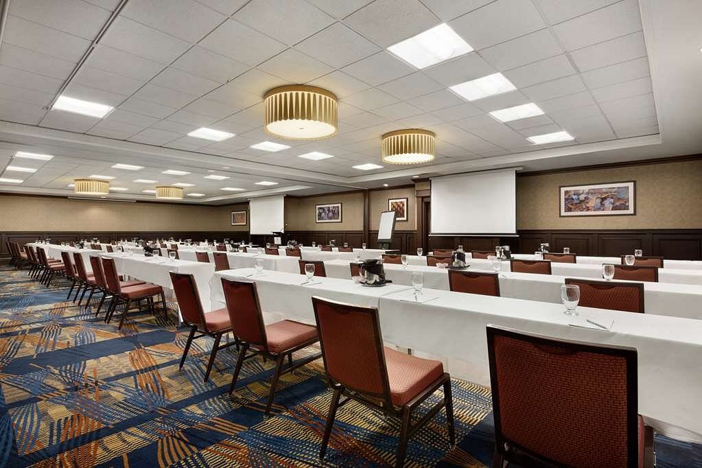 Embassy Suites by Hilton Dallas DFW Airport South