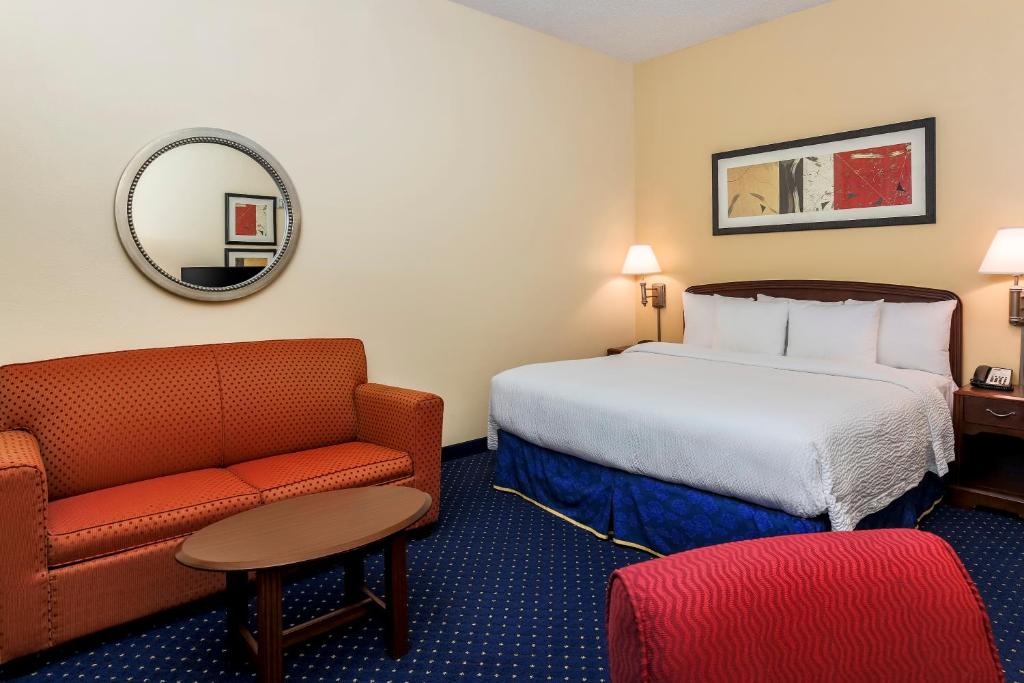 Courtyard By Marriott Dallas - Lewisville