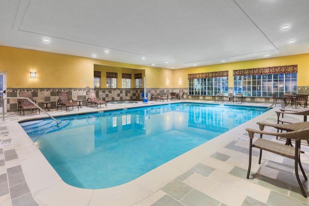 Homewood Suites by Hilton Holyoke-Springfield/North