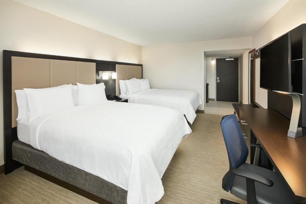 Holiday Inn I 64 West End