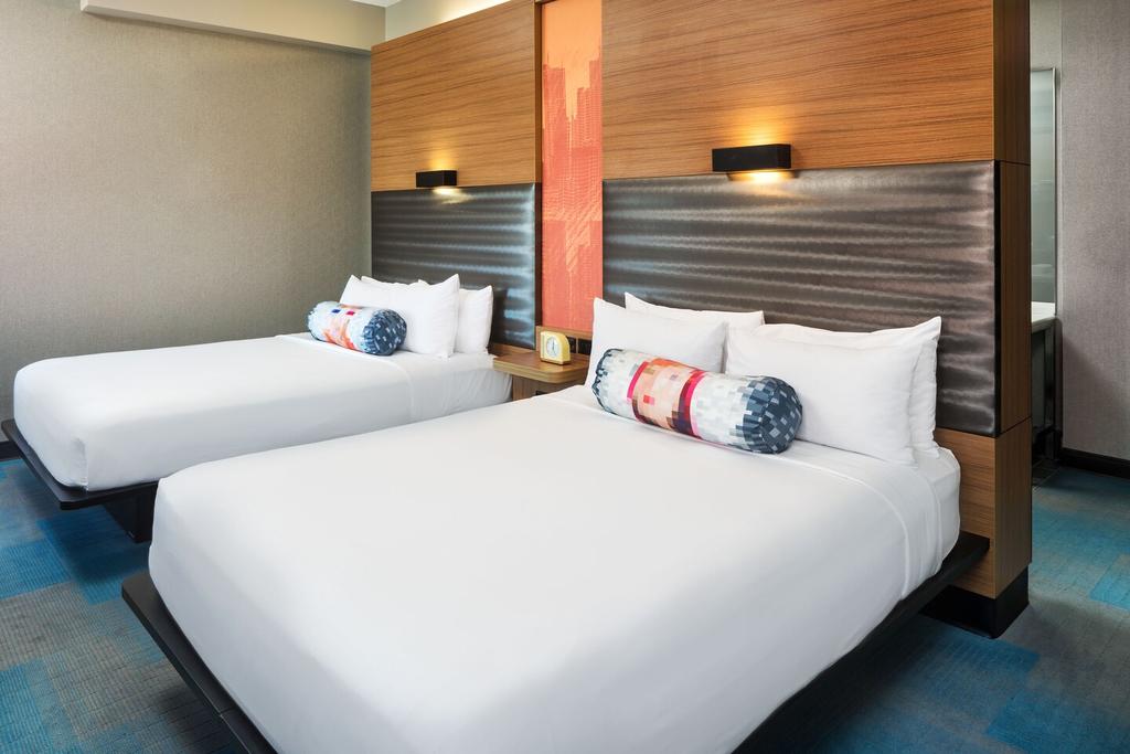 Aloft Minneapolis
