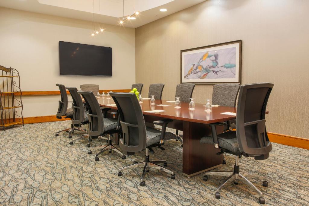 DoubleTree by Hilton Rochester