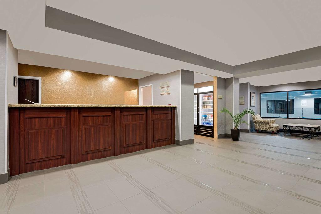 Hawthorn Suites by Wyndham Columbus West