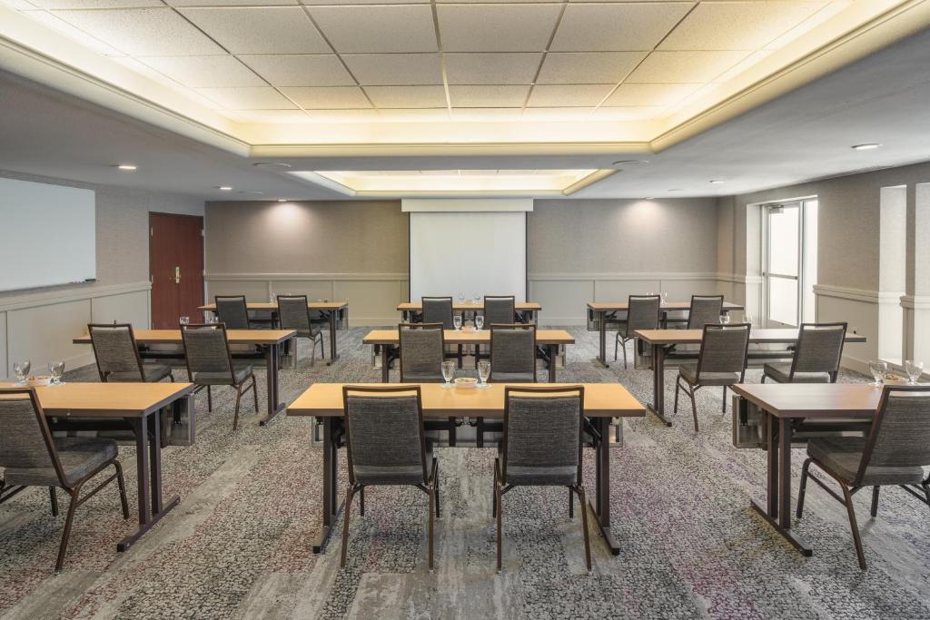 Courtyard by Marriott Portland North Harbour
