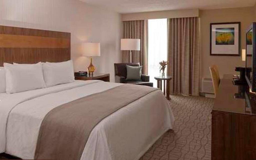 Doubletree by Hilton Pittsburgh Greentree