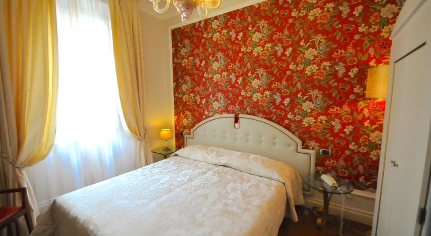 c-hotels De Rose Palace