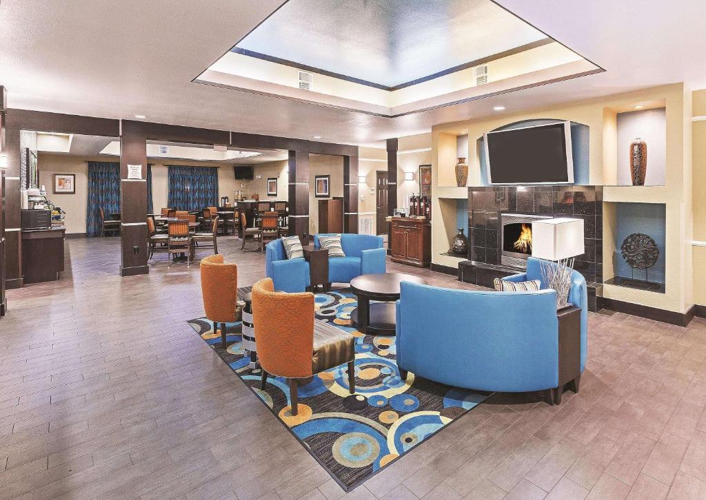 La Quinta Inn & Suites by Wyndham Houston Hobby Airport