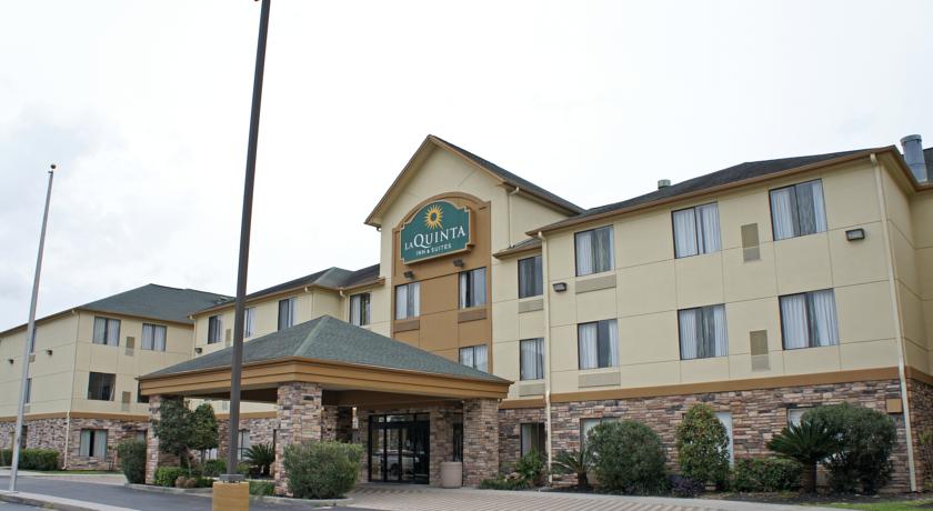 La Quinta Inn & Suites by Wyndham Houston North-Spring