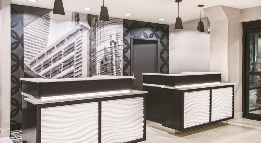 La Quinta Inn & Suites by Wyndham Houston North-Spring