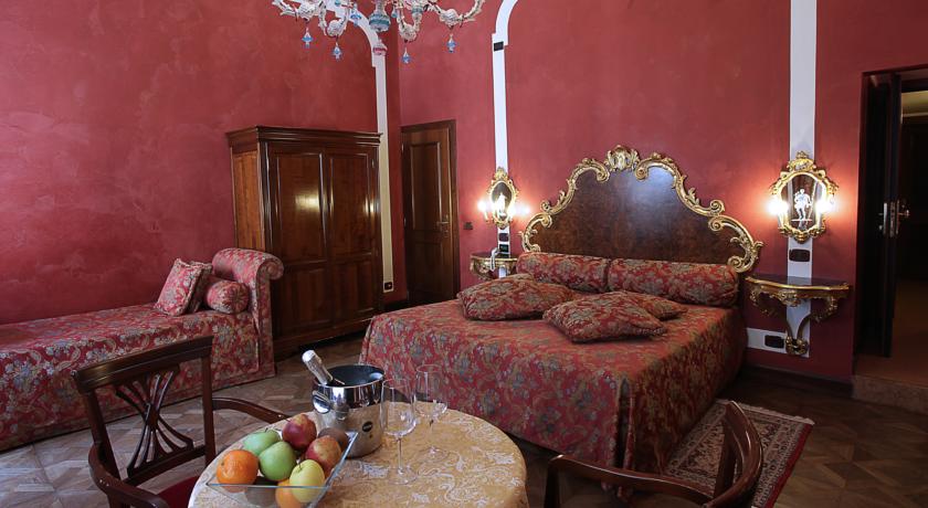Hotel San Moise
