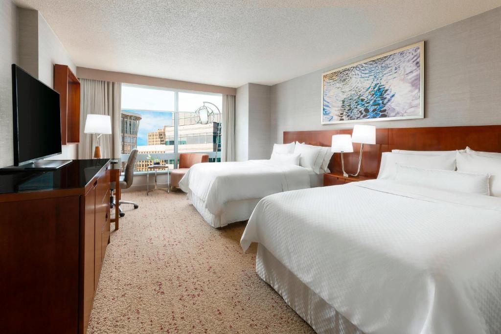 The Westin Arlington Gateway