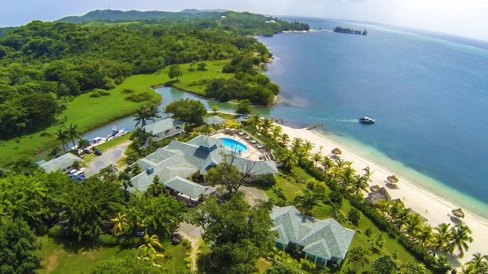 Turquoise Bay Dive & Beach Resort