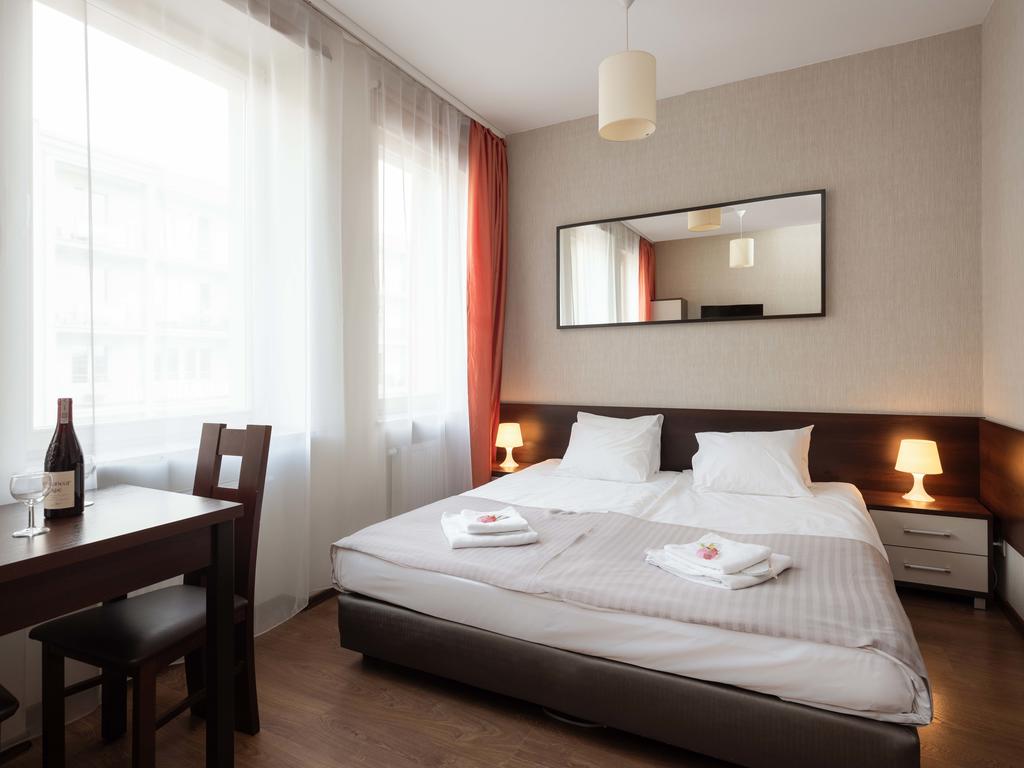 Lux Aparthotel