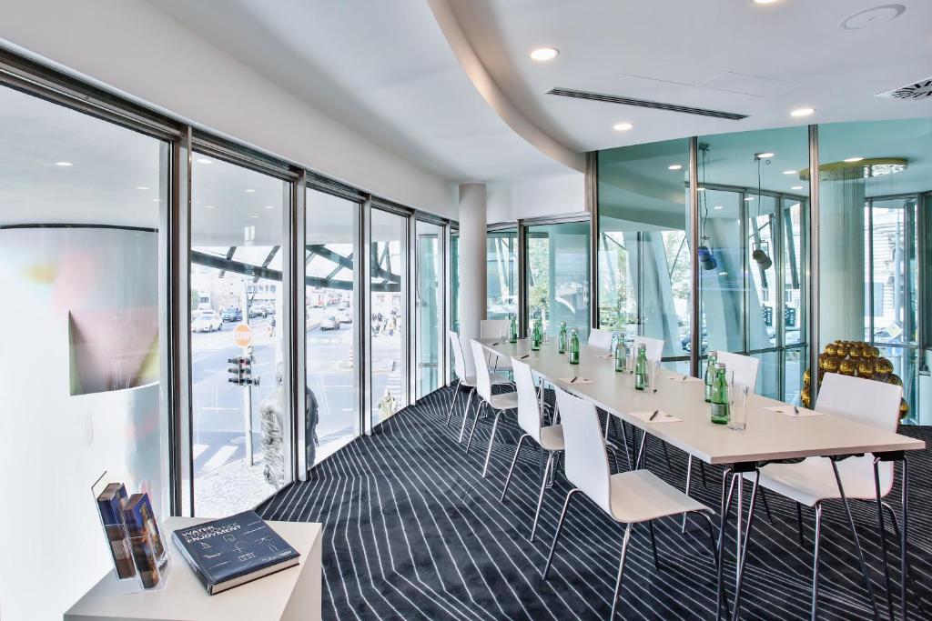 Dancing House Hotel