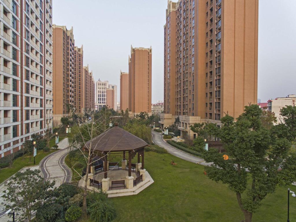 Green Court Place Jin Qiao Middle Ring Shanghai