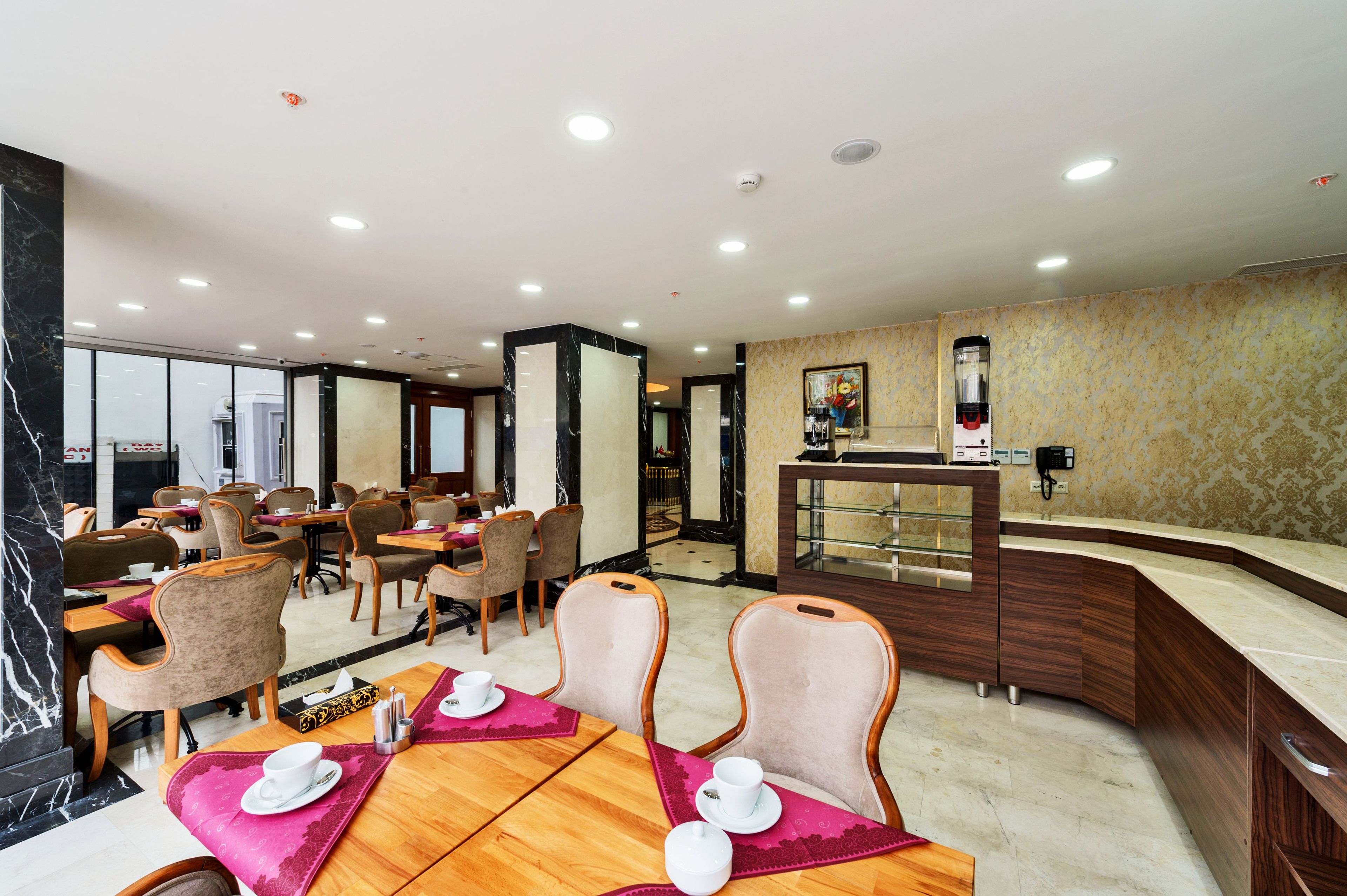 Real Star Hotel