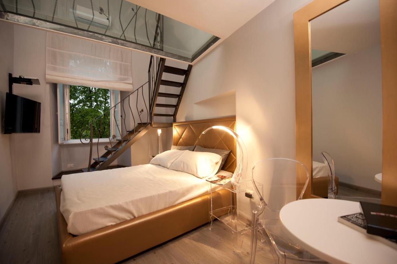 Luxury on the River