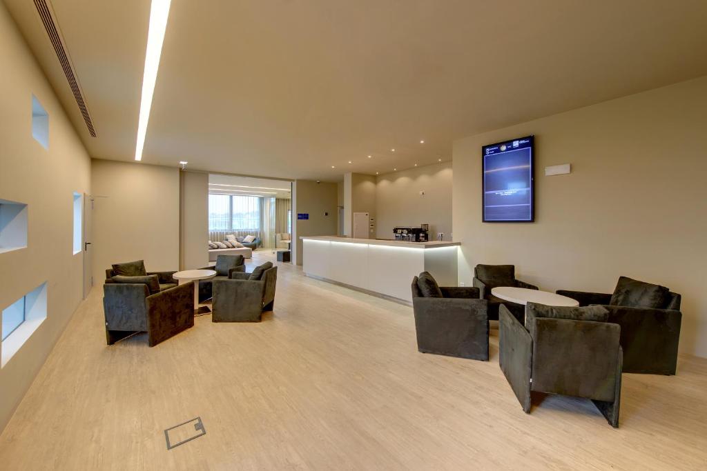 Melia Lisboa Aeroporto (Formerly TRYP)