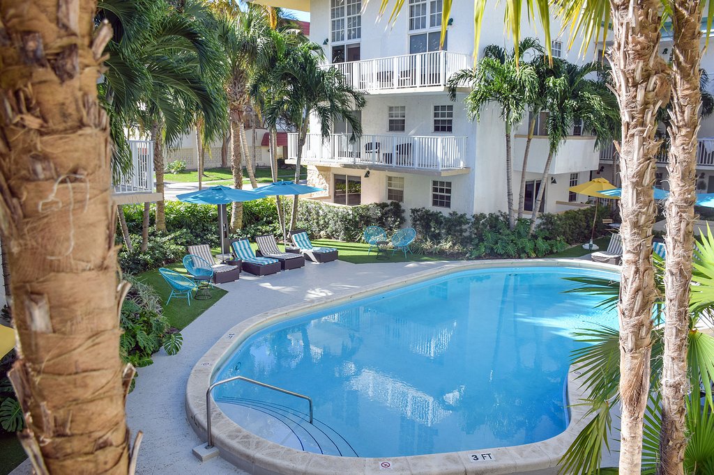 Coral Reef Apartments