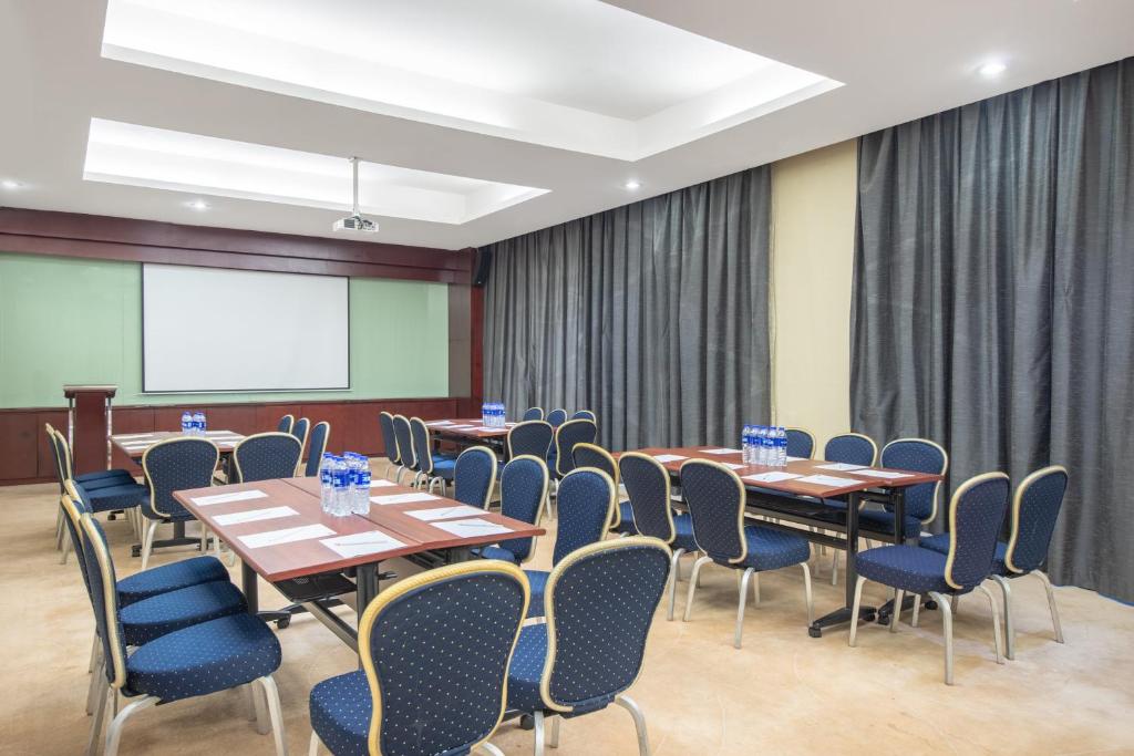 Holiday Inn Express Changshu