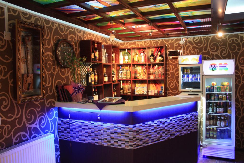 New West Hotel